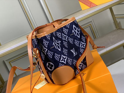 BL - High Quality Bags LUV 099