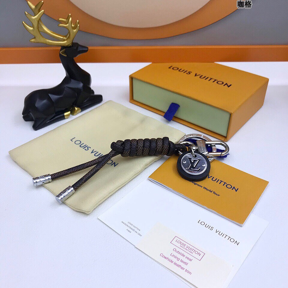 BL -High Quality Keychains LUV 071