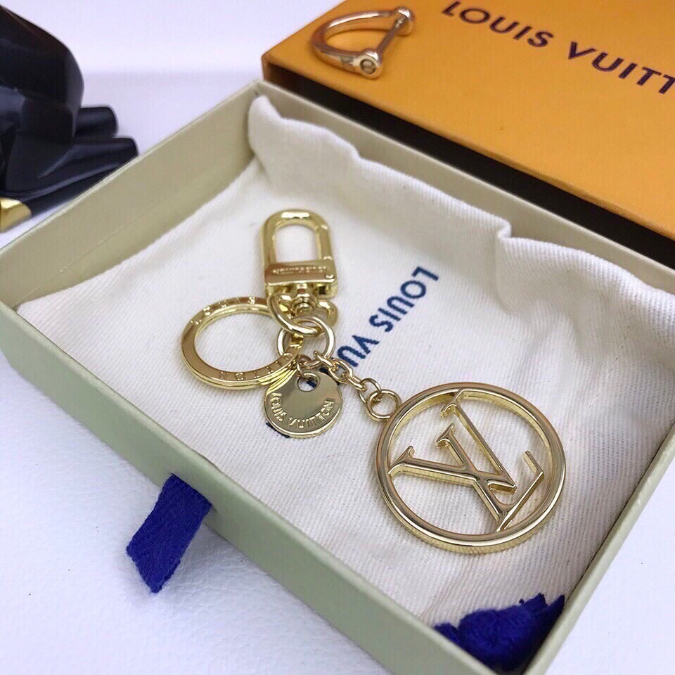 BL - High Quality Keychains LUV 021