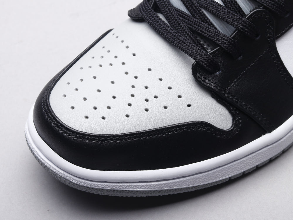 BL - AJ1 black and white gray
