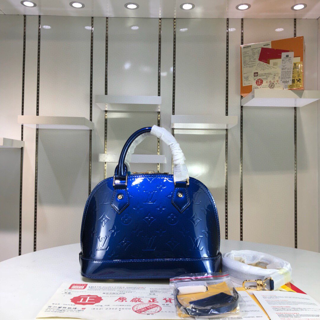 BL - High Quality Bags LUV 058