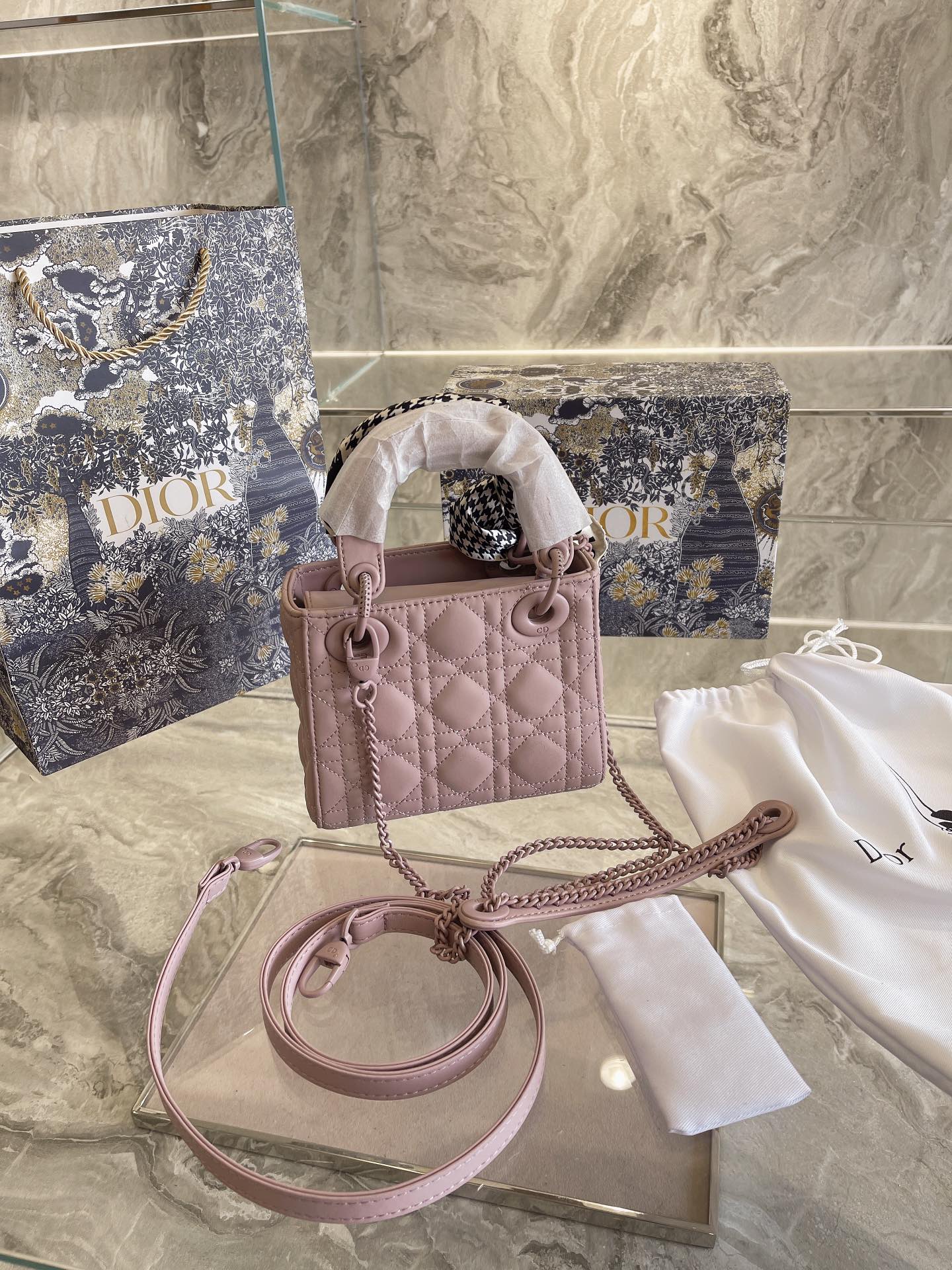 BL - High Quality Bags DIR 058