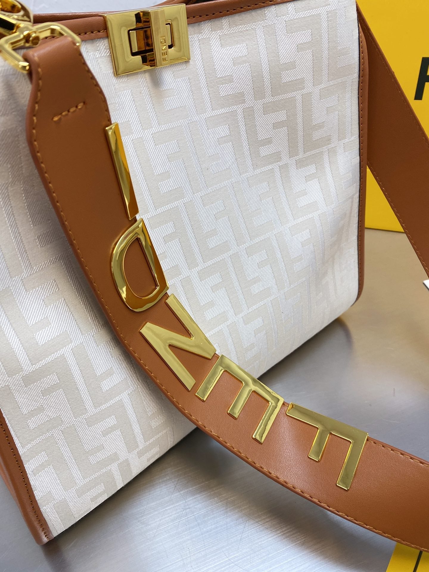 BL - High Quality Bags FEI 140
