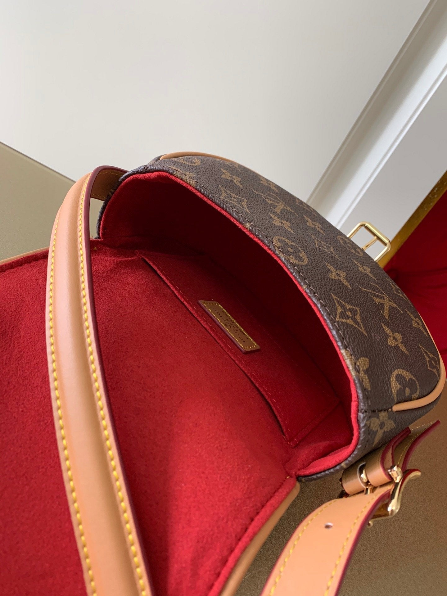 BL - High Quality Bags LUV 021