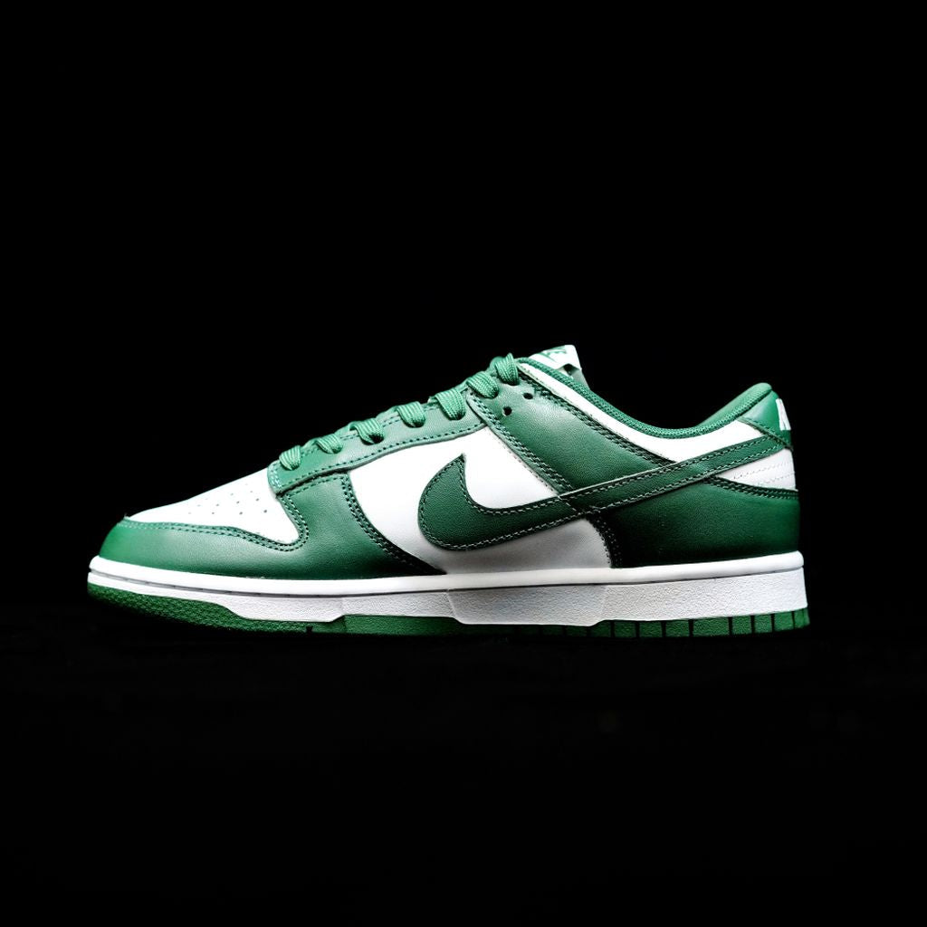 BL - NKE Varsity Green green