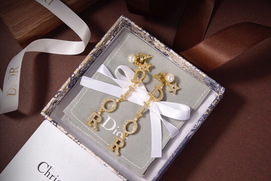 High Quality Earring Dir 013