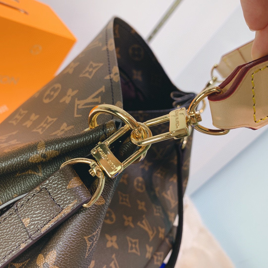 BL - High Quality Bags LUV 057