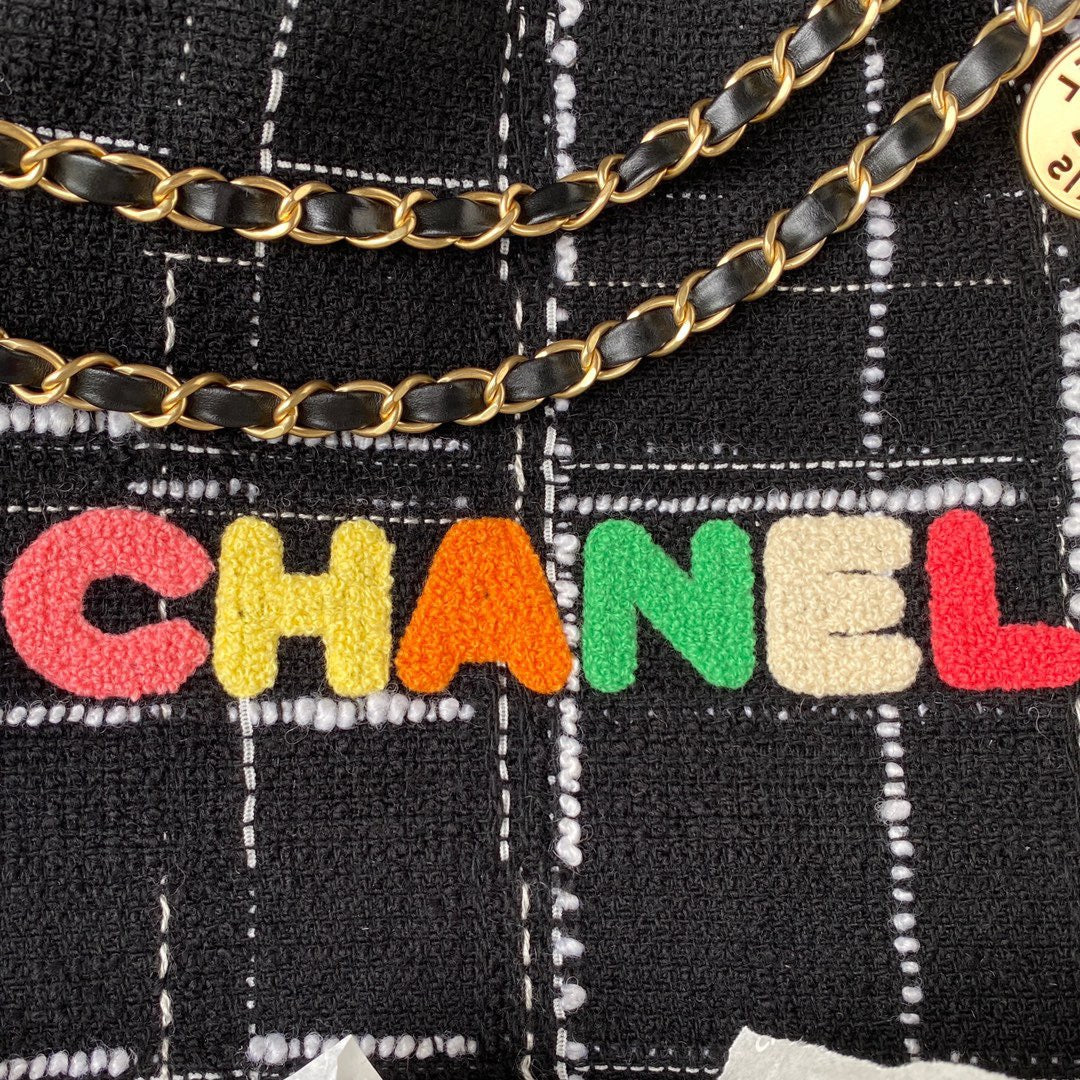 CHL 22 Handbag Gold Hardware Black For Women, Women’s Handbags, Shoulder Bags 18.3in/47cm AS3262 B08553 NJ058