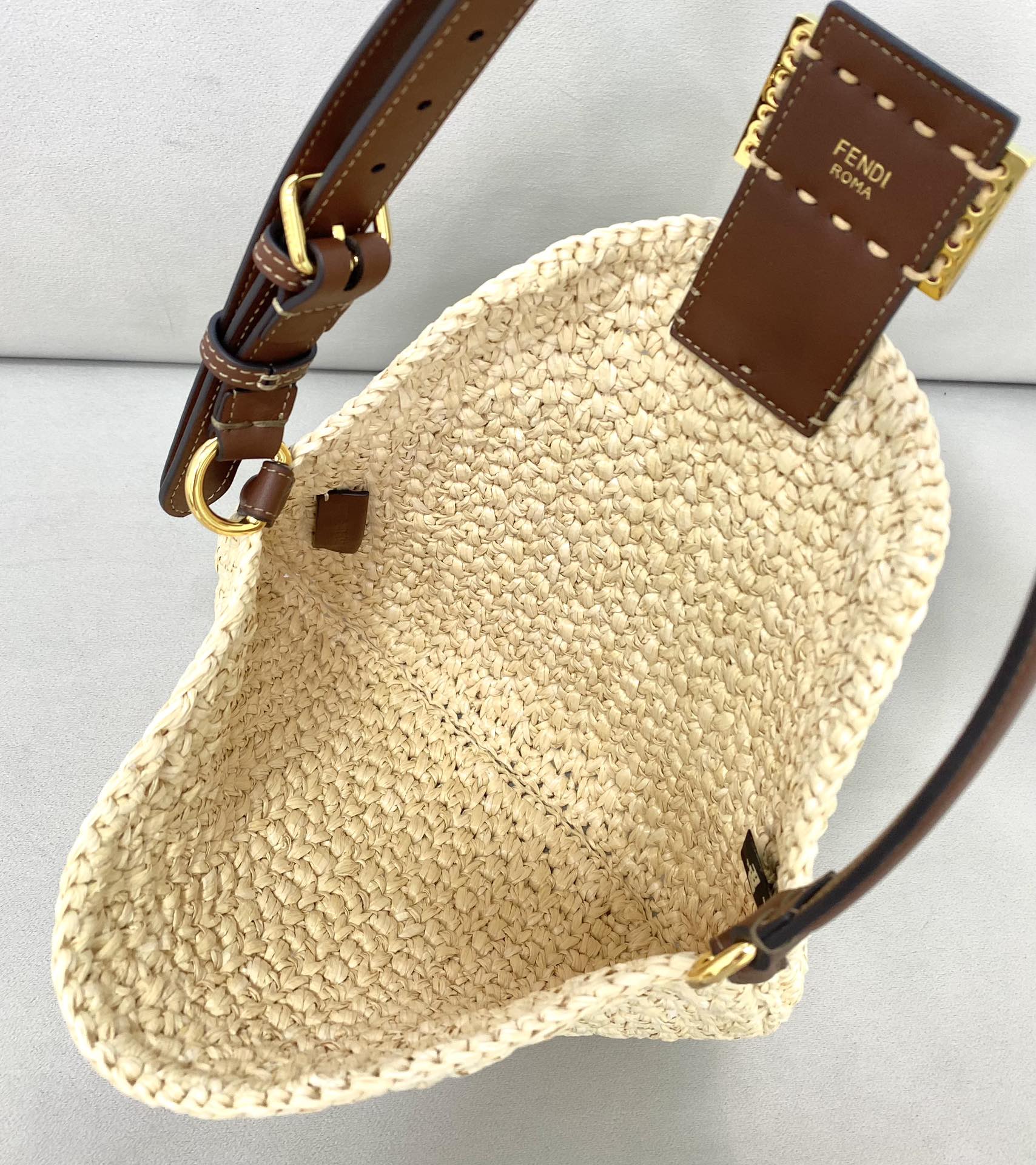 FI Small Croissant Hobo Bag Raffia For Women, Women’s Handbags, Shoulder Bags 11.4in/29cm FF 8BR790AFGJF1E1B