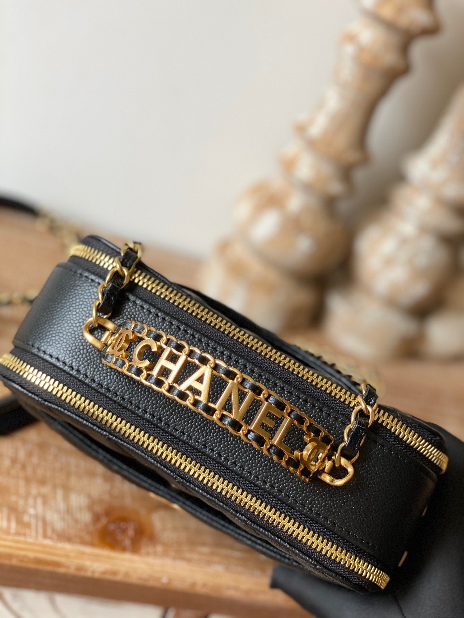 Chanel Small Vanity Case Gold Hardware Black For Women, Women’s Handbags, Shoulder Bags 5.9in/15cm AS3228 B08008 94305