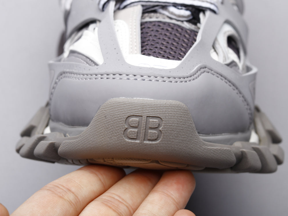 BL - Bla Track LED Sneaker