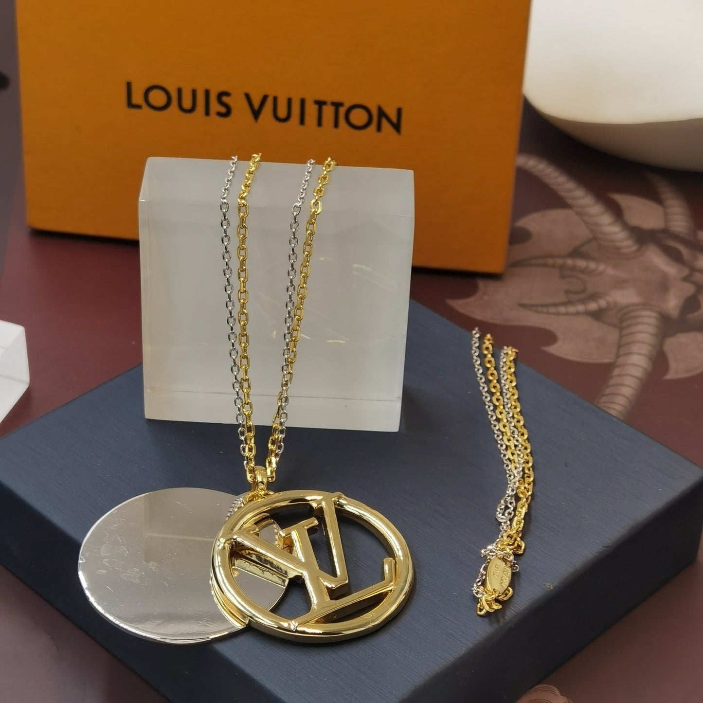 BL - High Quality Necklace LUV030