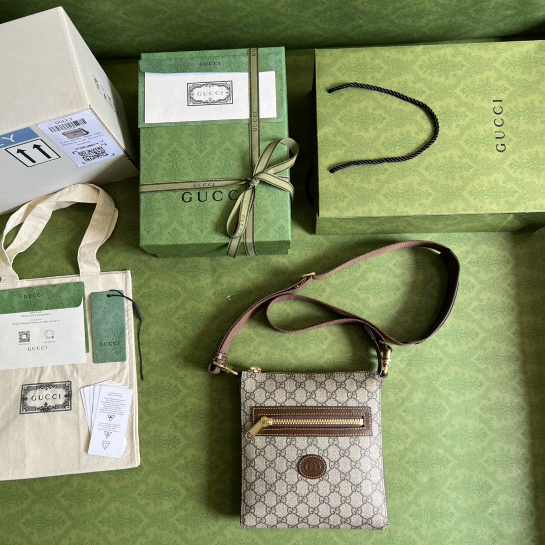 gg Supreme Messenger Bag Beige And Ebony gg Supreme Canvas For Women 9.3in/23.5cm gg 681021 92THG 8563