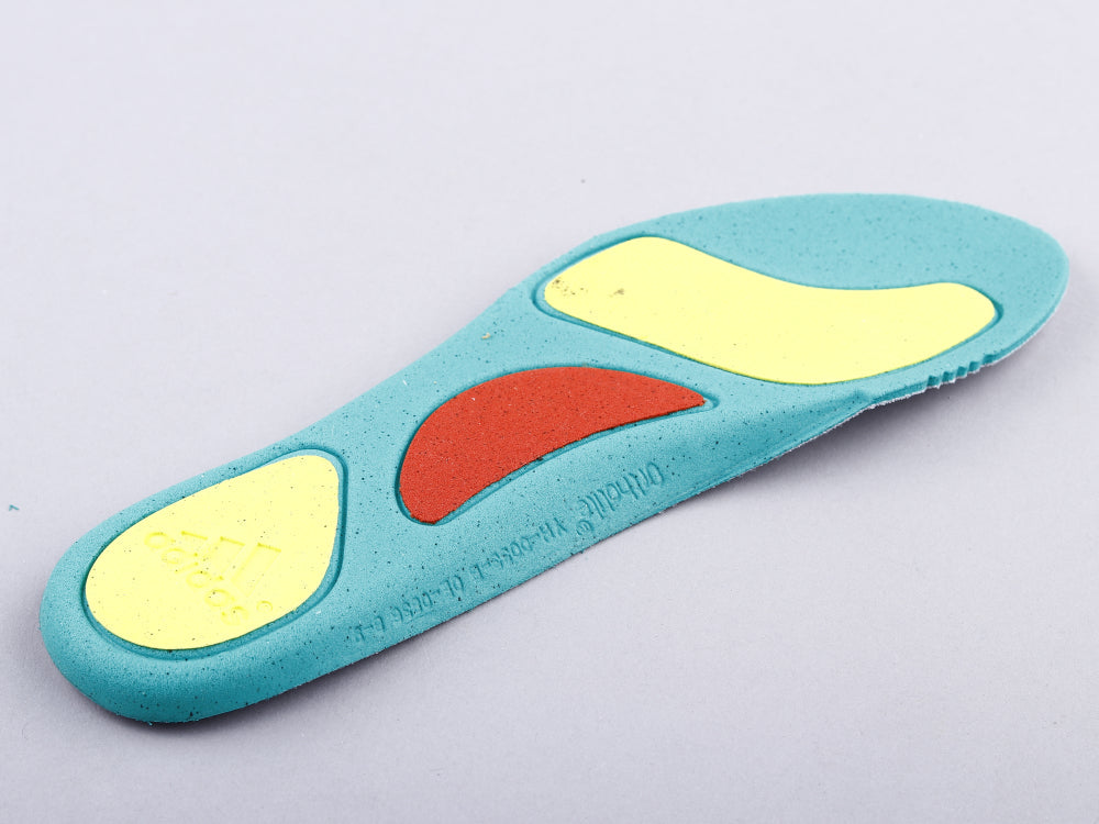 BL - Yzy 700 Inertia Sneaker