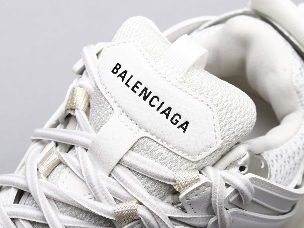 BL - Bla Track Three Generations White Sneaker