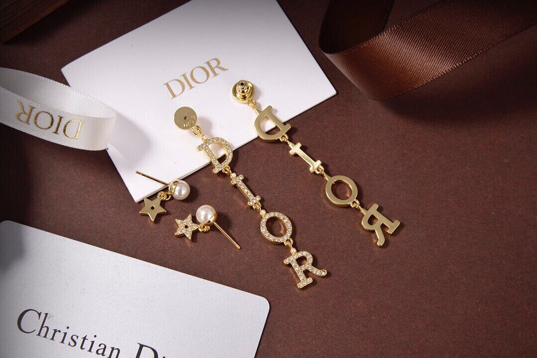 High Quality Earring Dir 013