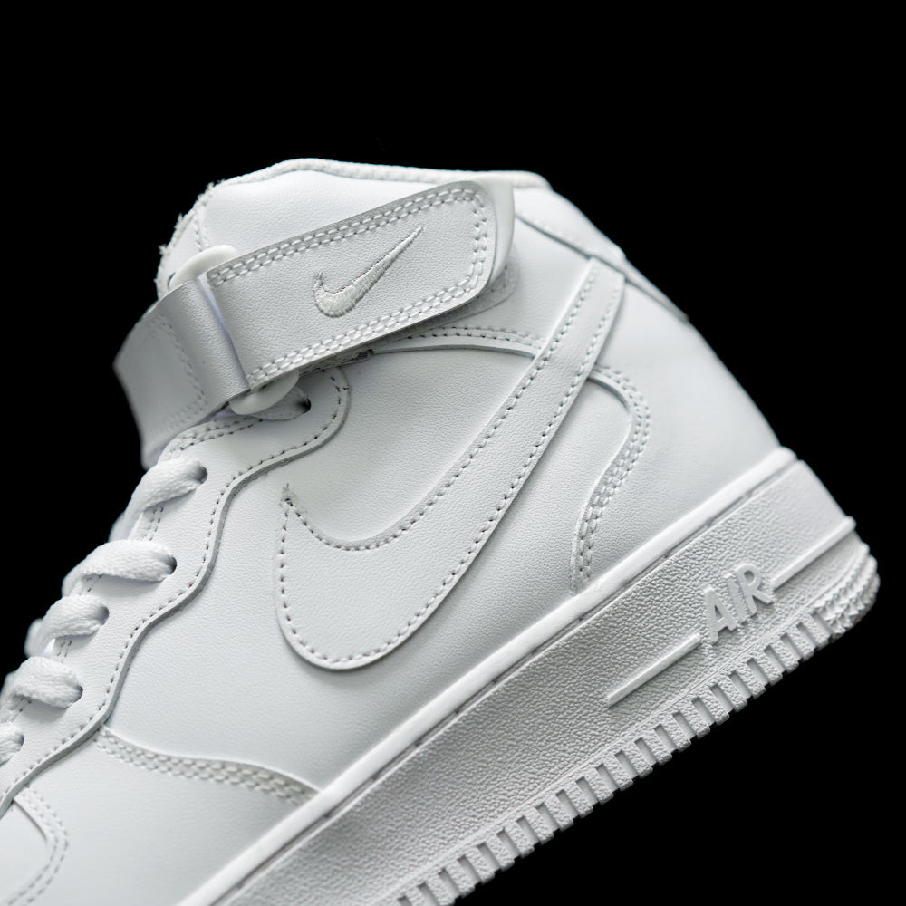 BL - AF1 pure white mid-top