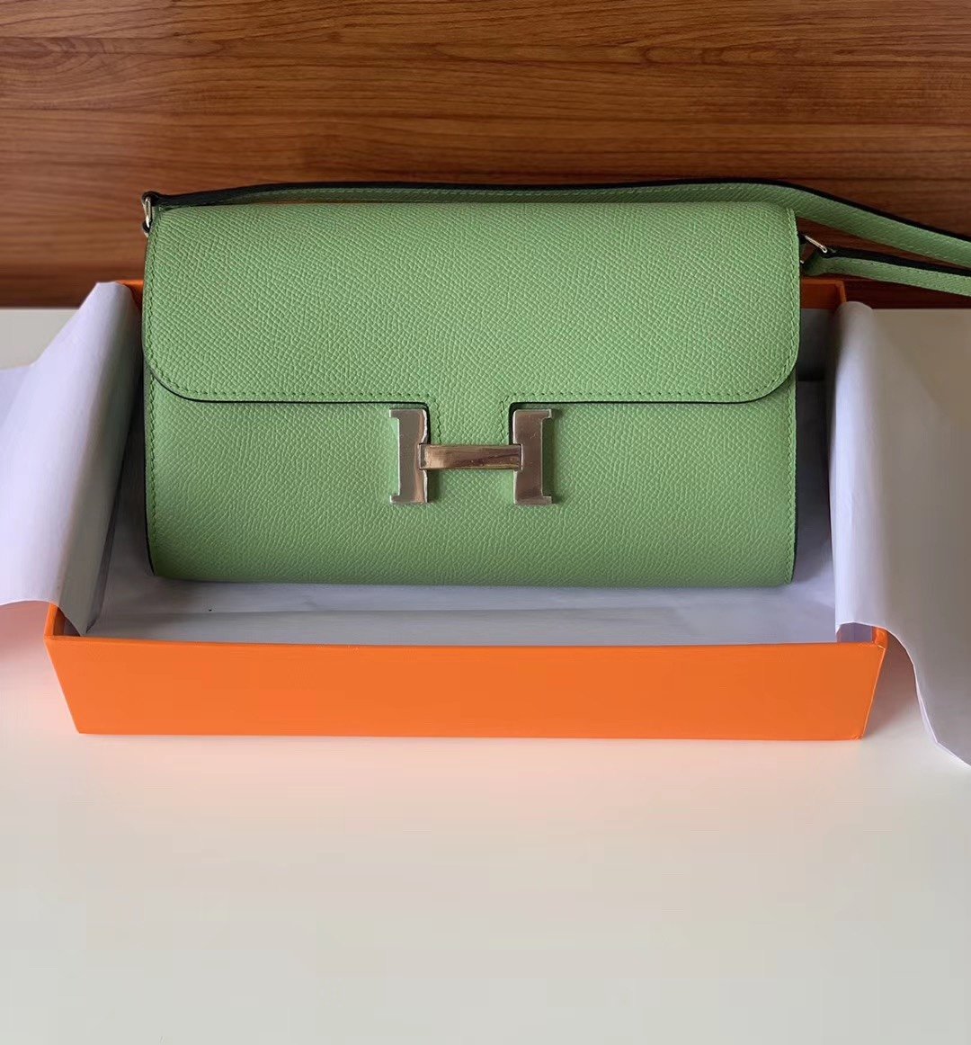 HM Constance Epsom Long To Go Wallet Light Green For Women, Wallet 8.1in/21cm