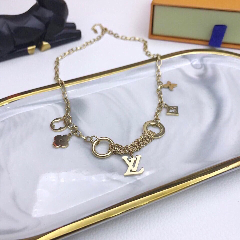 BL - High Quality Necklace LUV006