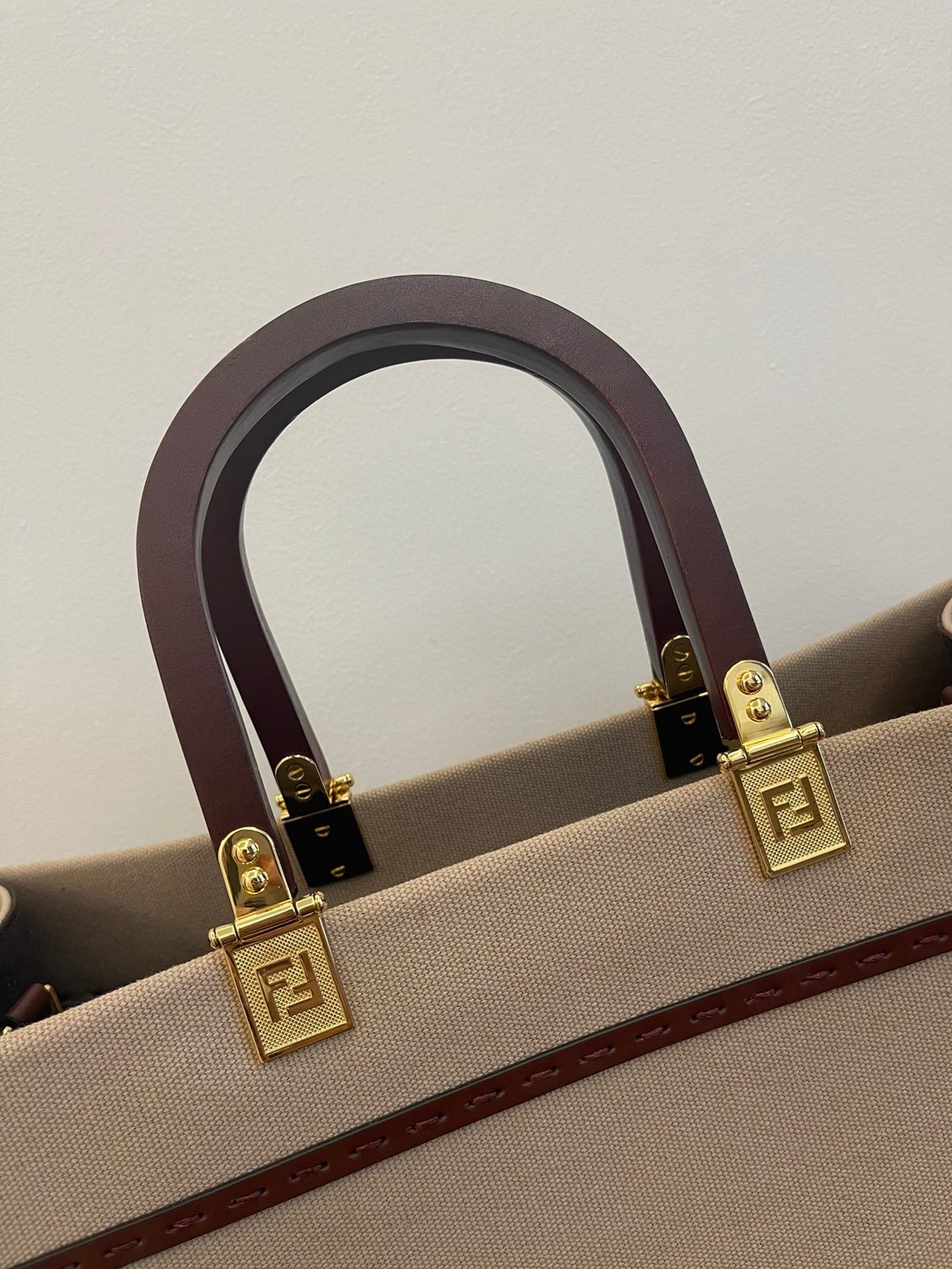 FI Sunshine Medium Tote Bag Beige Canvas For Women, Women’s Bags, Shoulder Bags 13.8in/35cm FF 8BH386