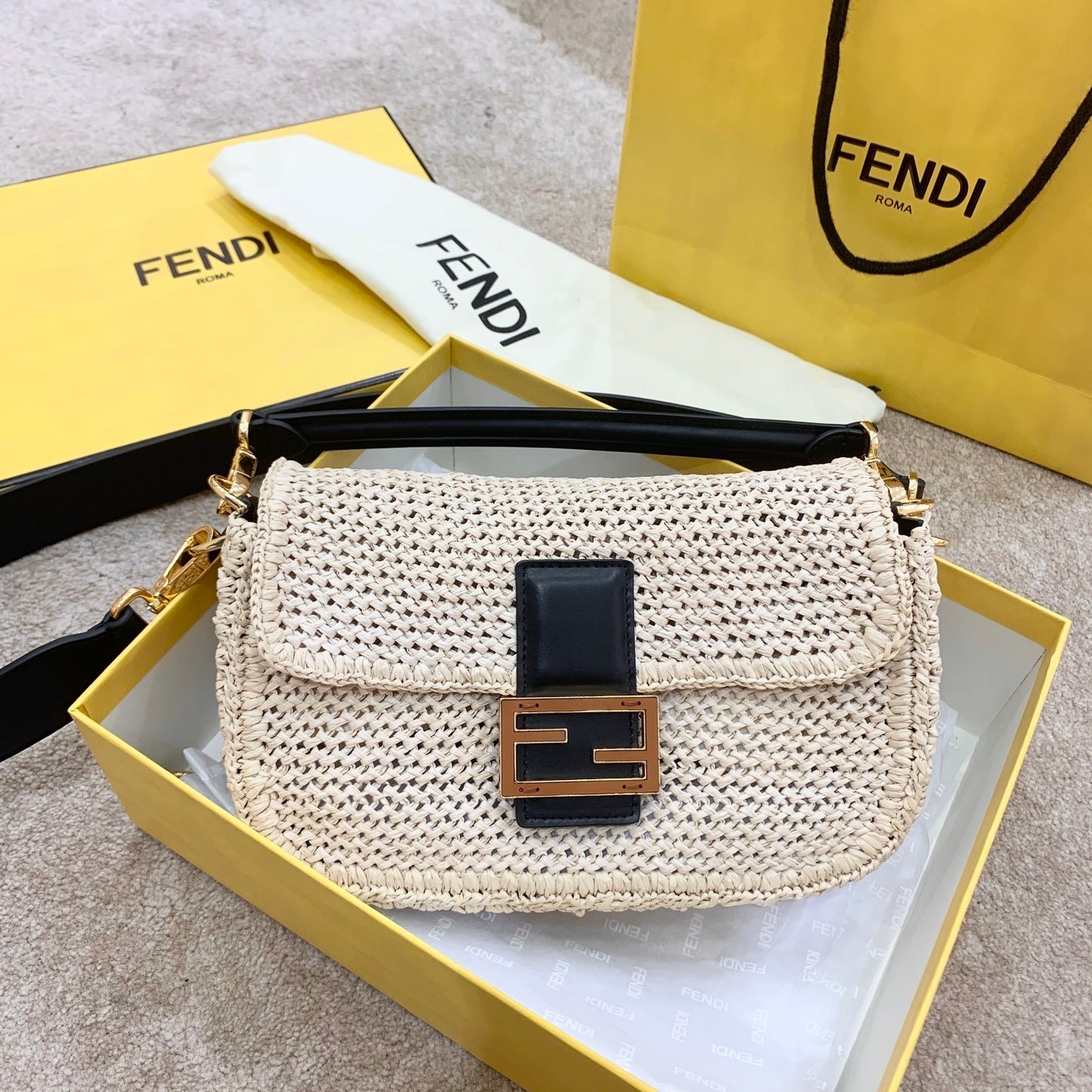 FI Baguette Woven Straw Black For Women, Women’s Handbags, Shoulder And Crossbody Bags 10.2in/26cm FF