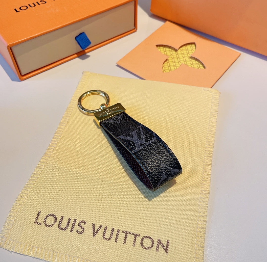 BL - High Quality Keychains LUV 031
