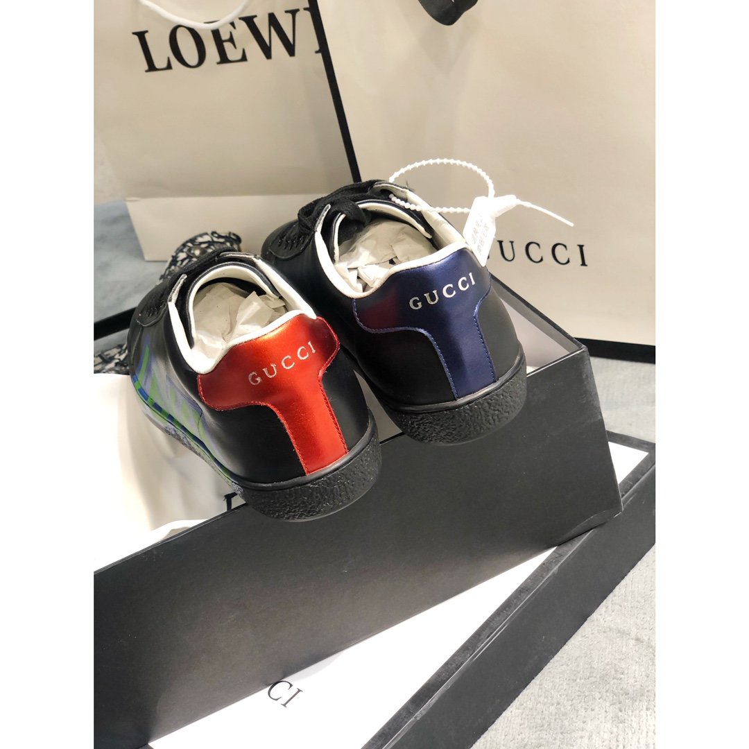 BL-GCI  Ace with loved black Sneaker 102