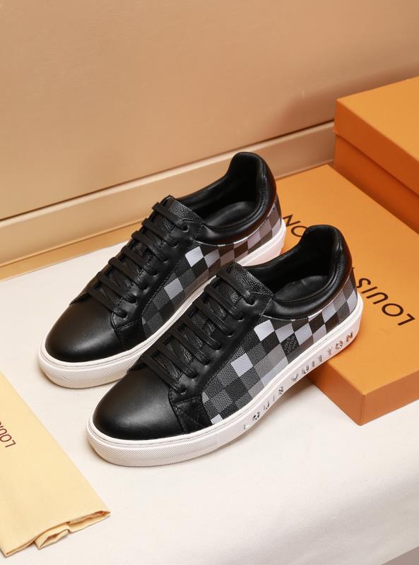BL - LUV Black Sneaker