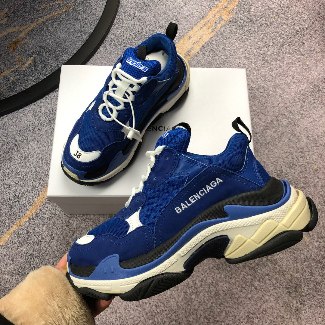 BL - High Quality Bla Sneaker 077