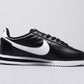 BL - NKE A generation of black and white leather