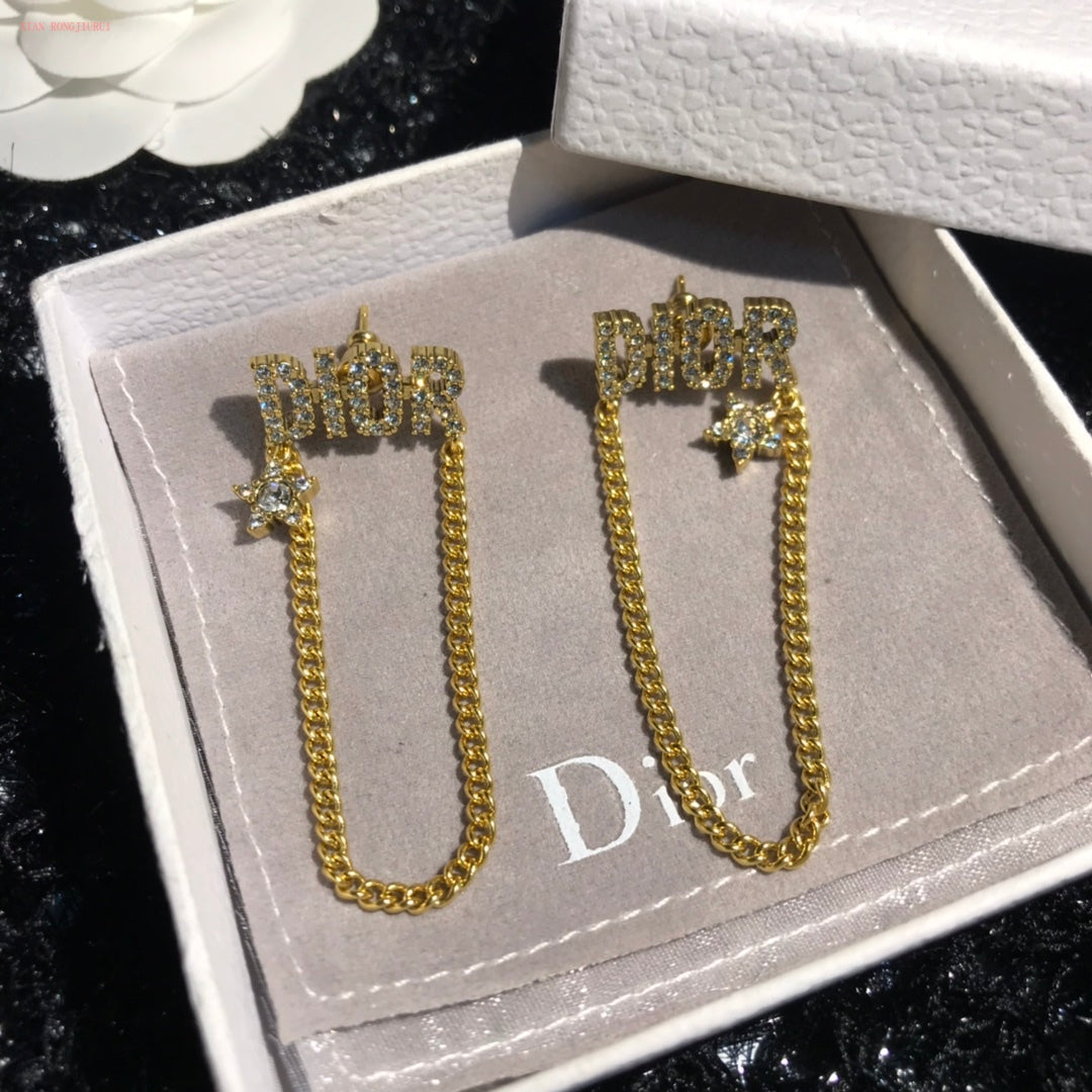 High Quality Earring Dir 008