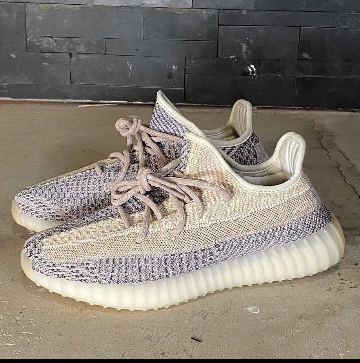 BL - Yzy 350 V2 Grey Pearl Sneaker