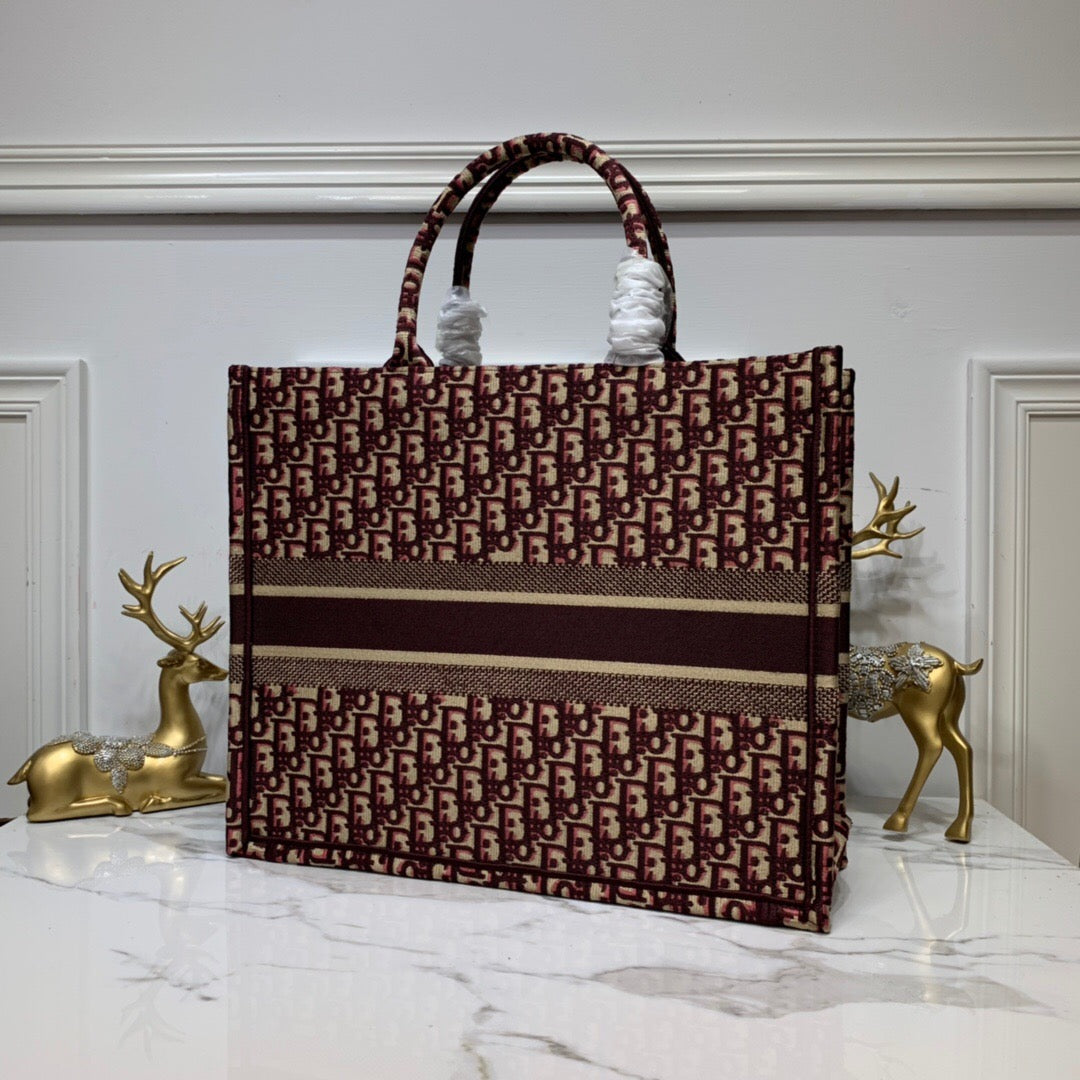 DI Large Book Tote Brown For Women 16.5in/42cm CD M1286ZRIW