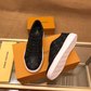 BL - High Quality Luv Sneaker 063