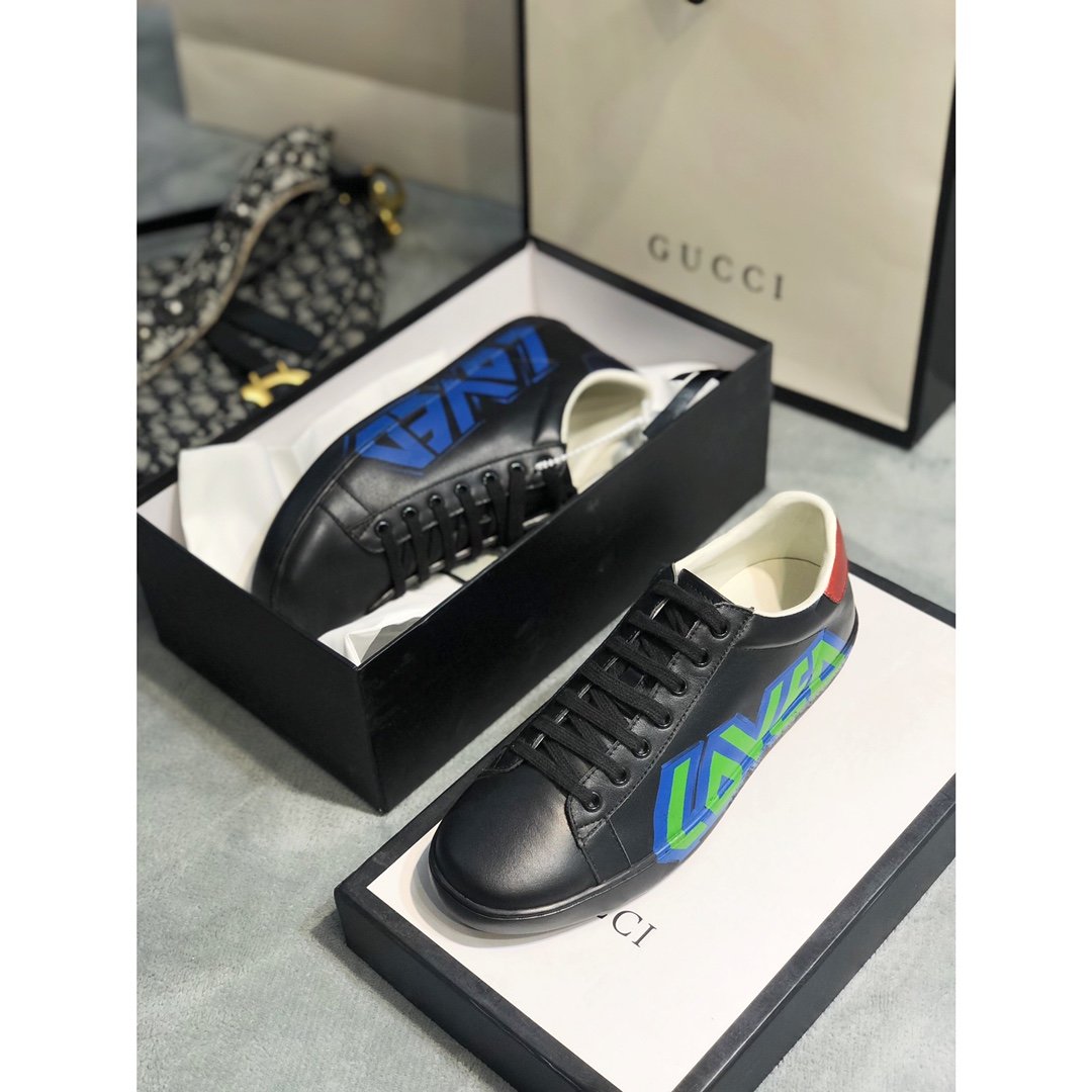 BL-GCI  Ace with loved black Sneaker 102