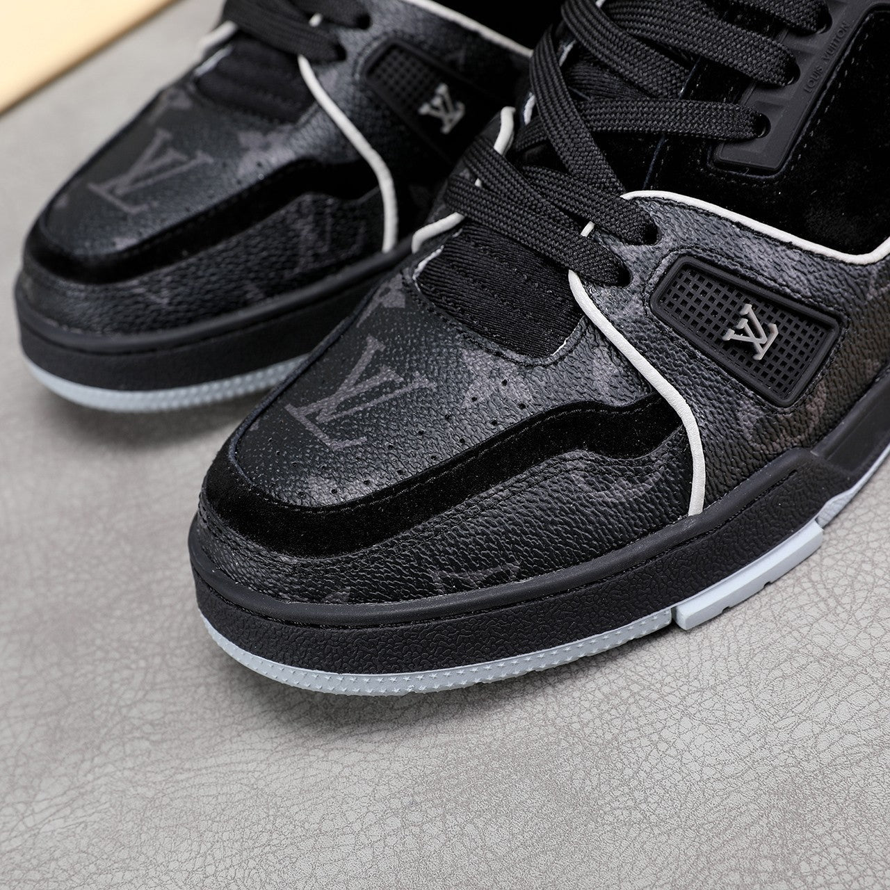 BL - LUV Traners Vert Black Sneaker