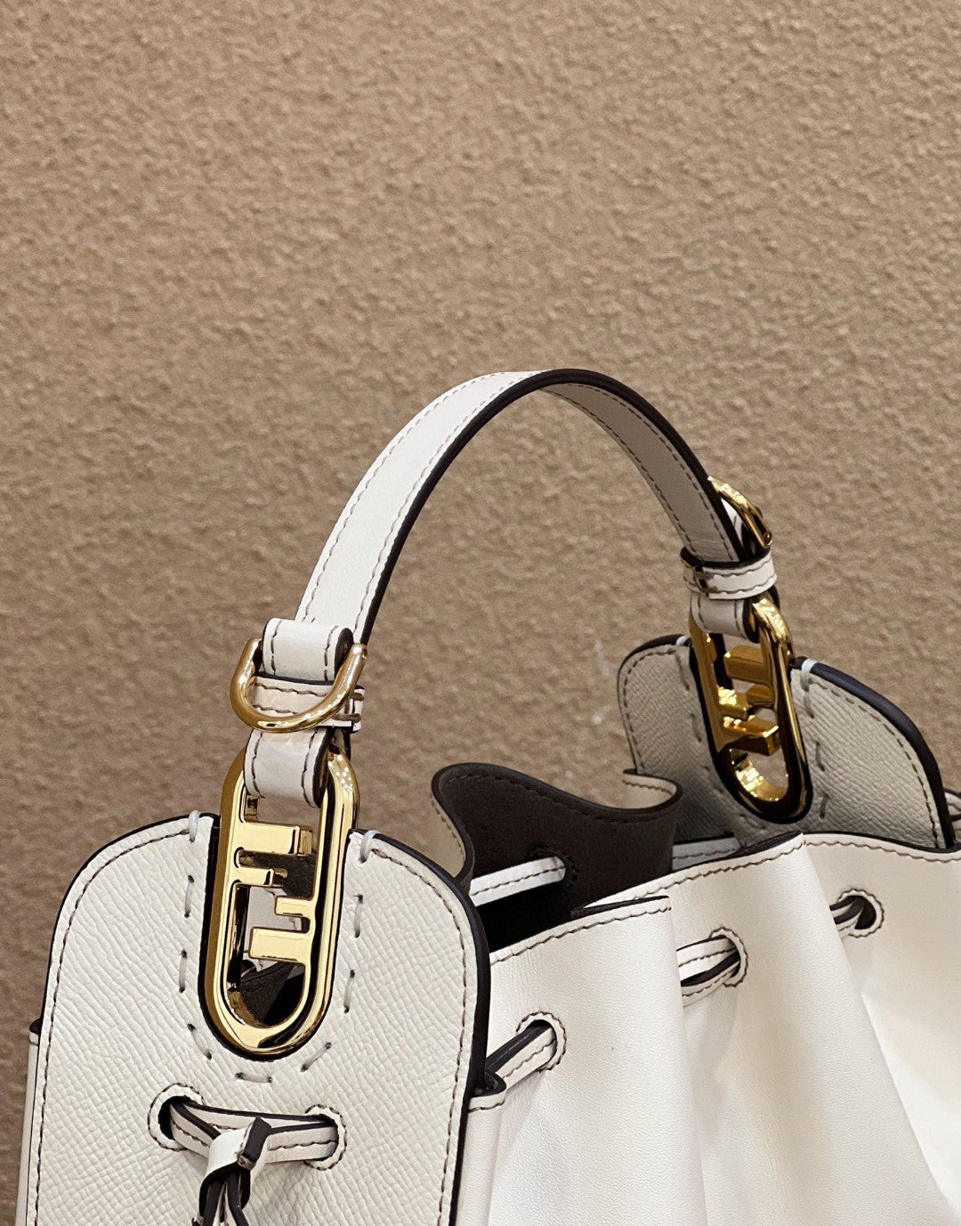 FI Pomodorino White Mini Bag For Woman 17cm/6.5in 8BS059AHWUF0VWM