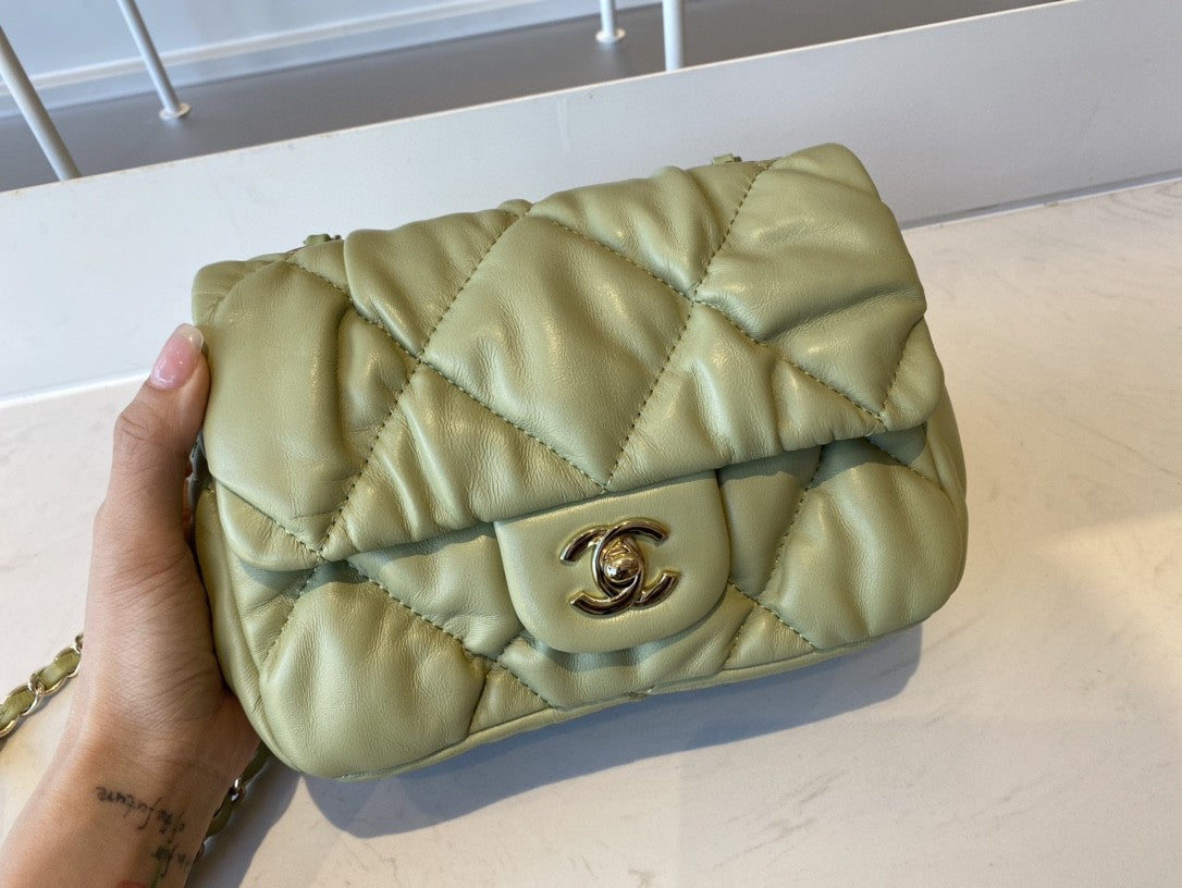 ChanelSmall Flap Bag Gold Hardware Green For Women, Women’s Handbags, Shoulder Bags 7.5in/19cm AS2232