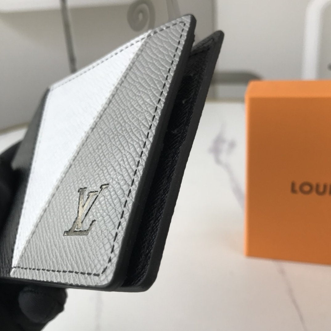 BL - High Quality Wallet LUV 011