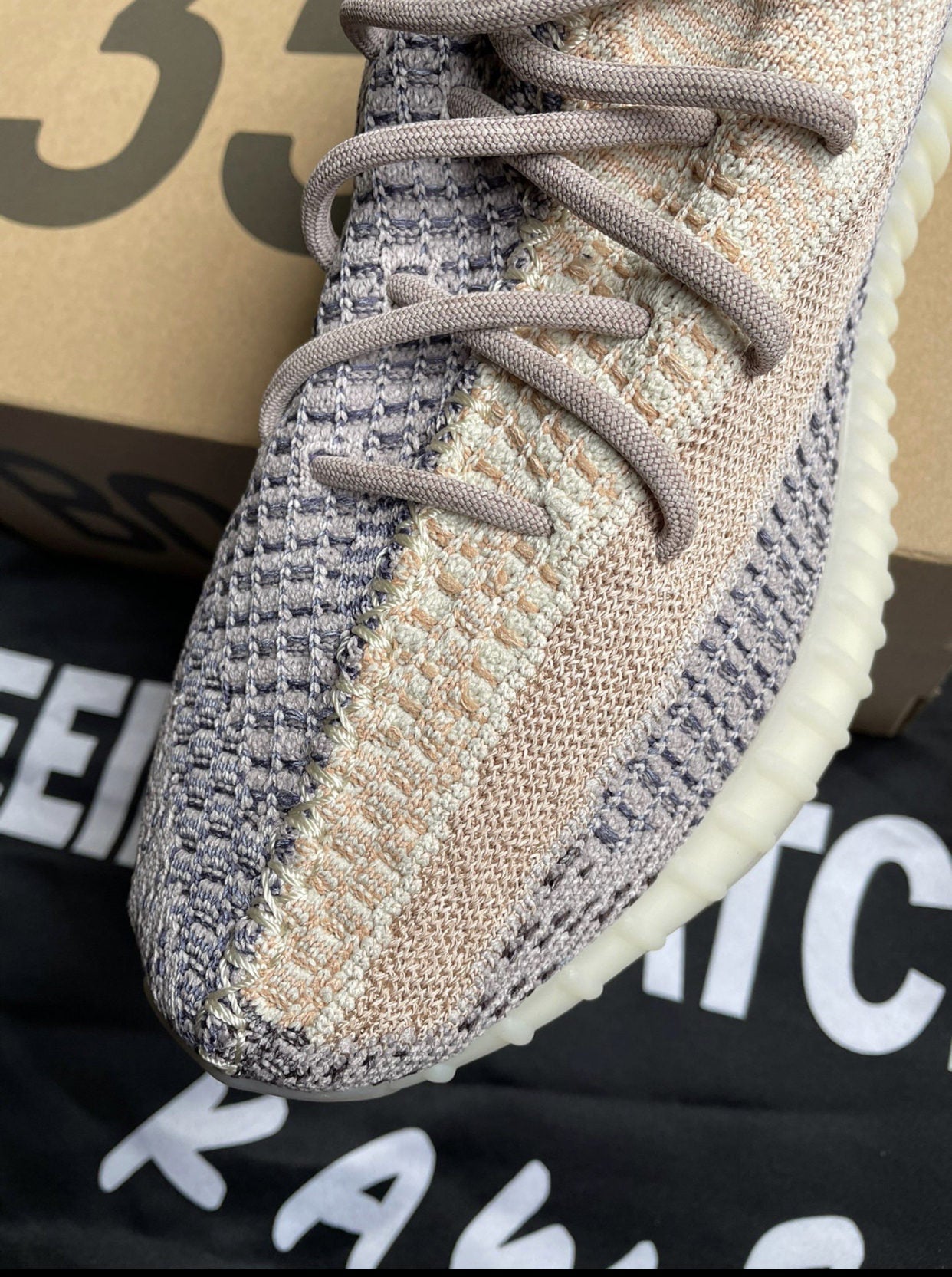 BL - Yzy 350 V2 Grey Pearl Sneaker
