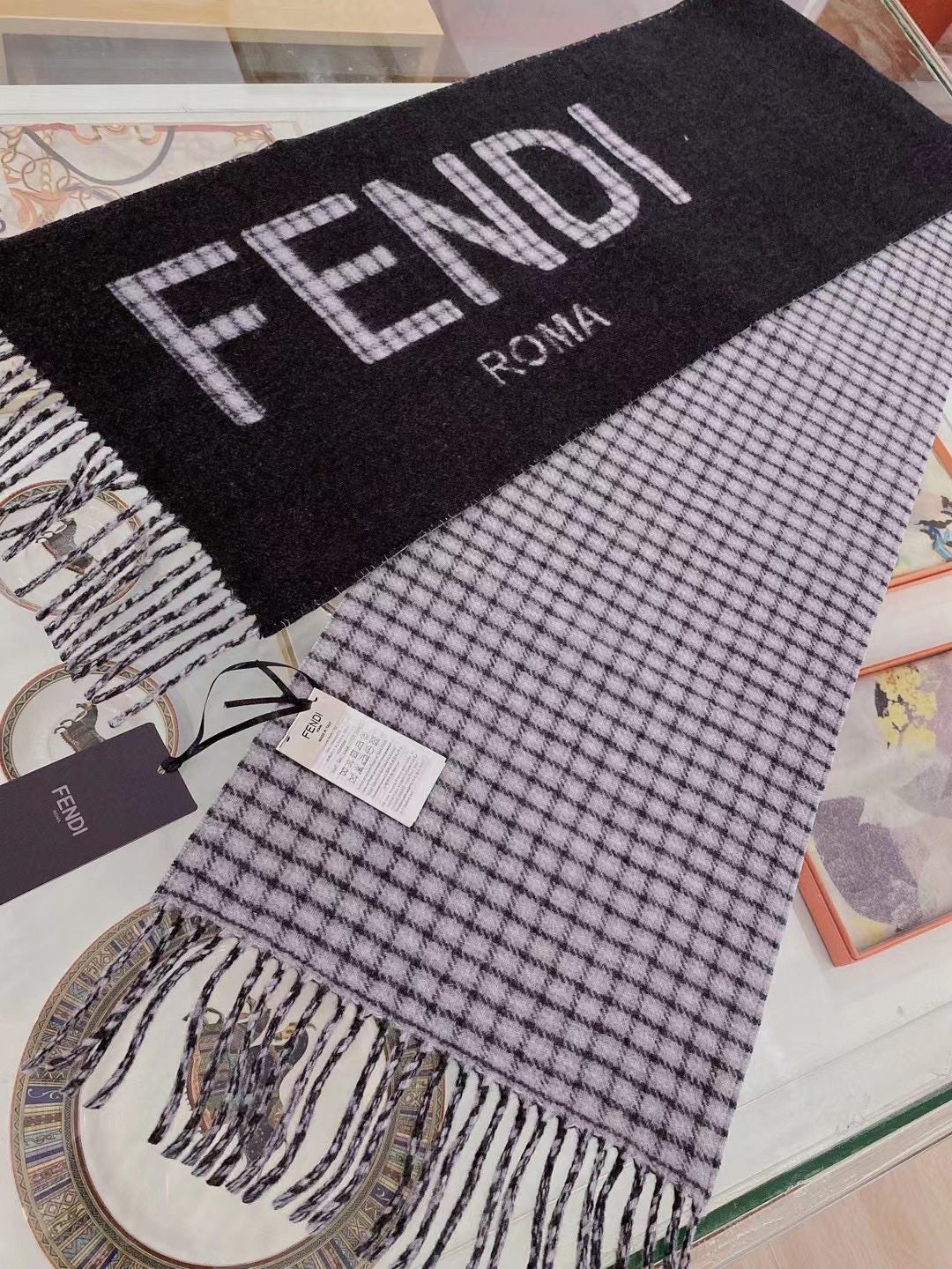 High Quality FEI  Scarf 010