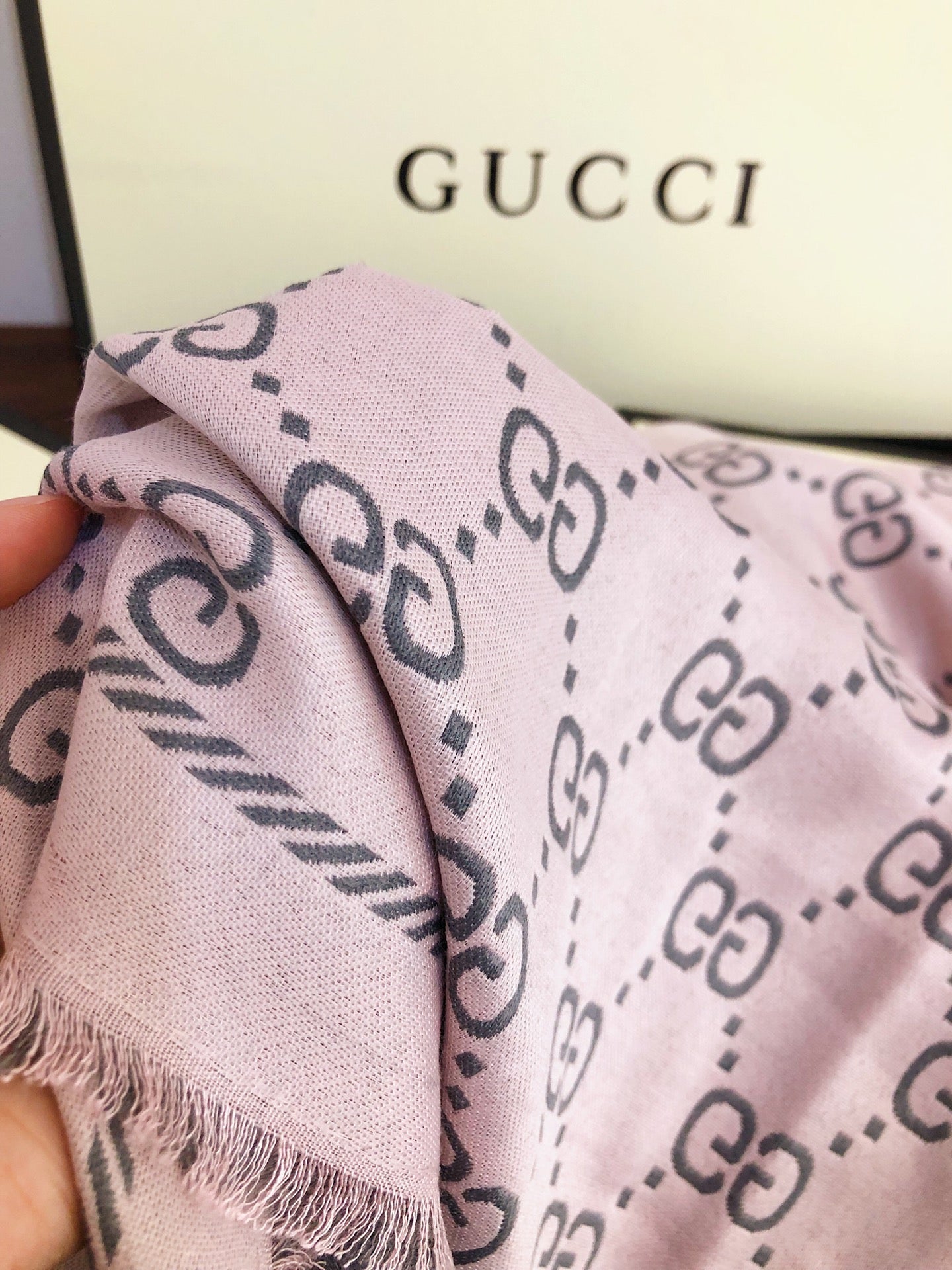 BL - High Quality GCI Scarf 028