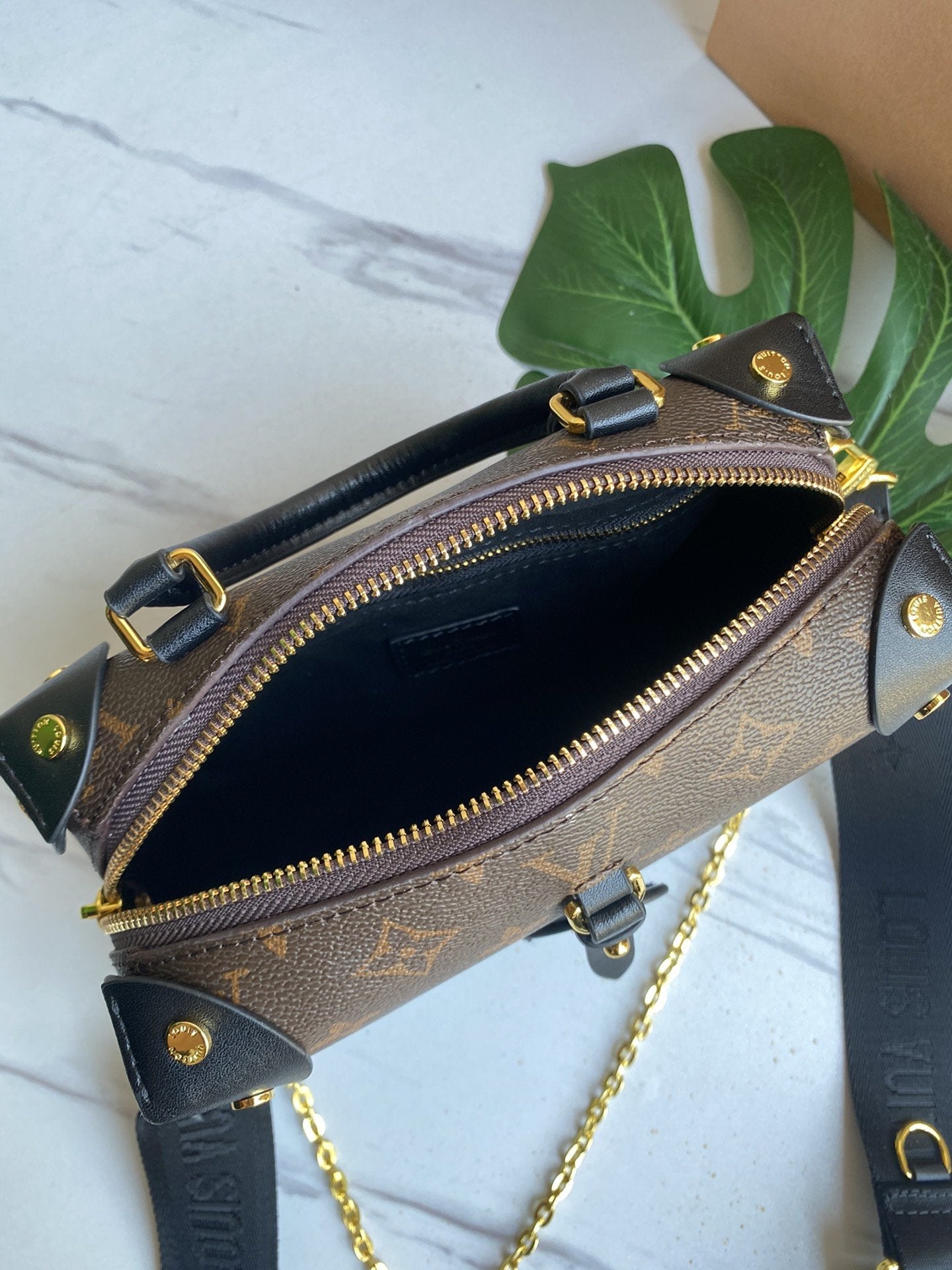 BL - High Quality Bags LUV 107