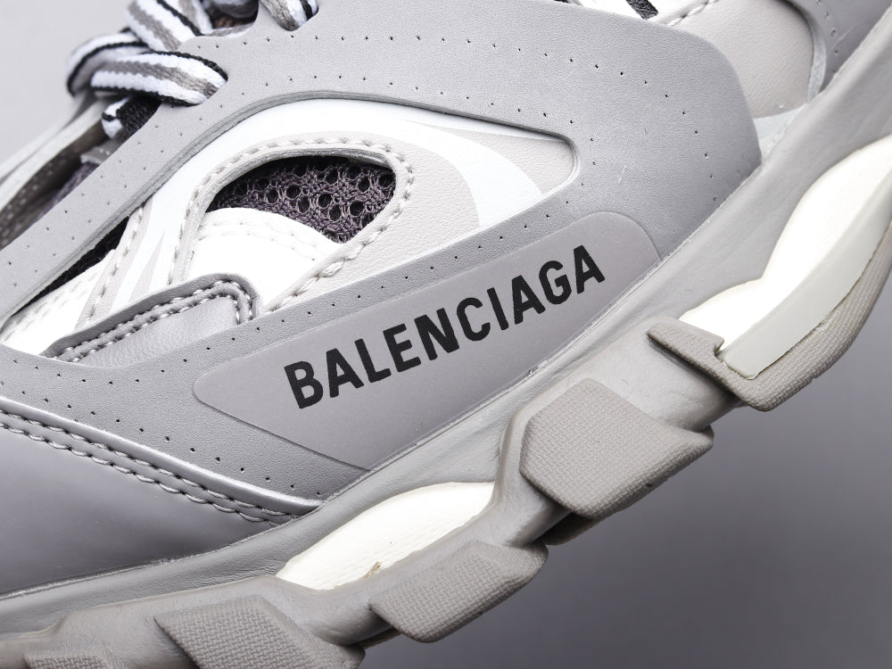 BL - Bla Track LED Sneaker