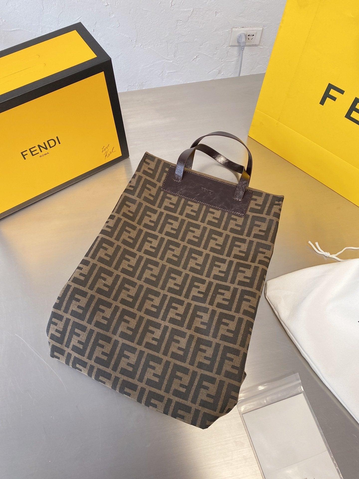 BL - High Quality Bags FEI 142