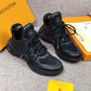 BL - LUV Archlight Full Black Sneaker