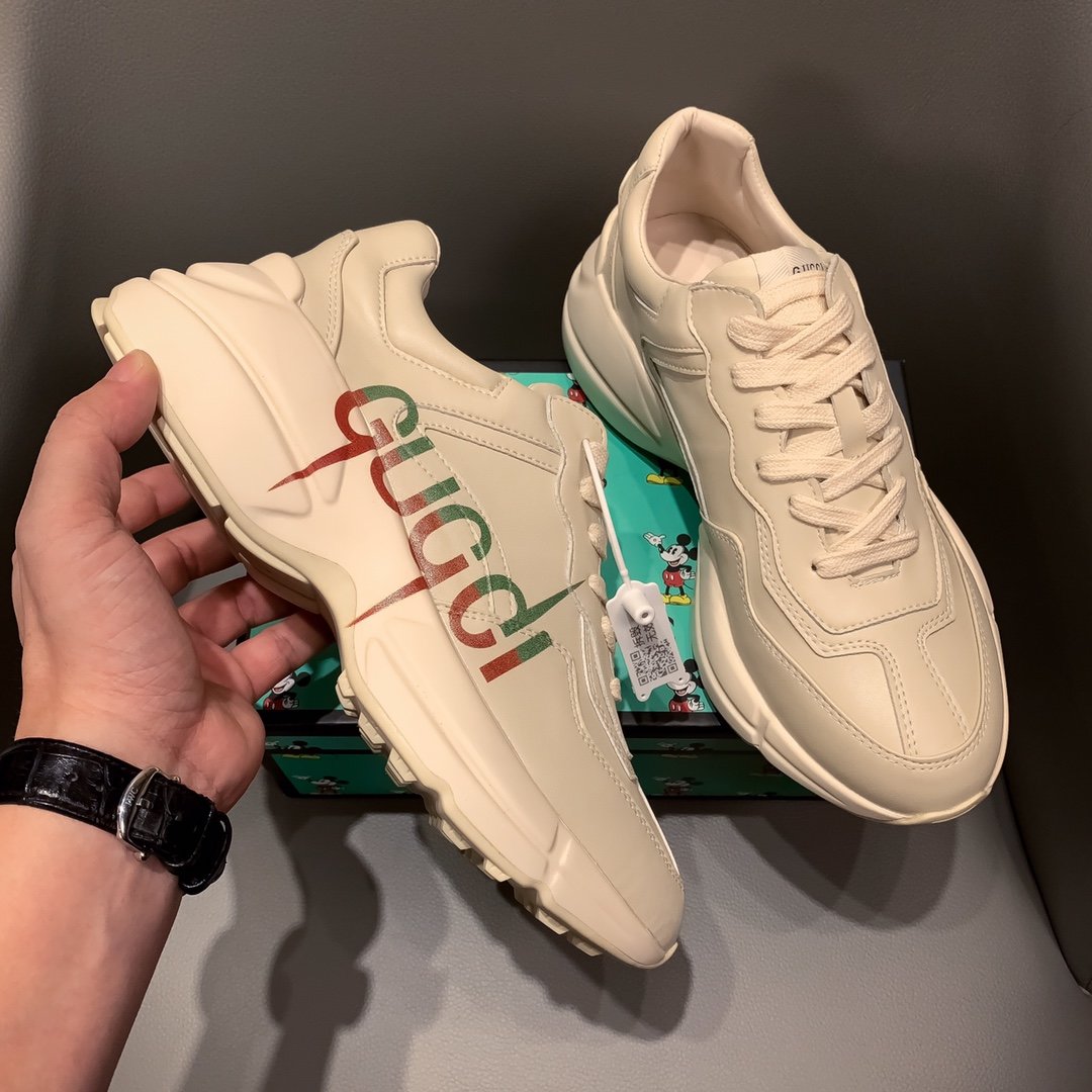 BL-GCI  RHYTON SNEAKER WITH LOGO 130
