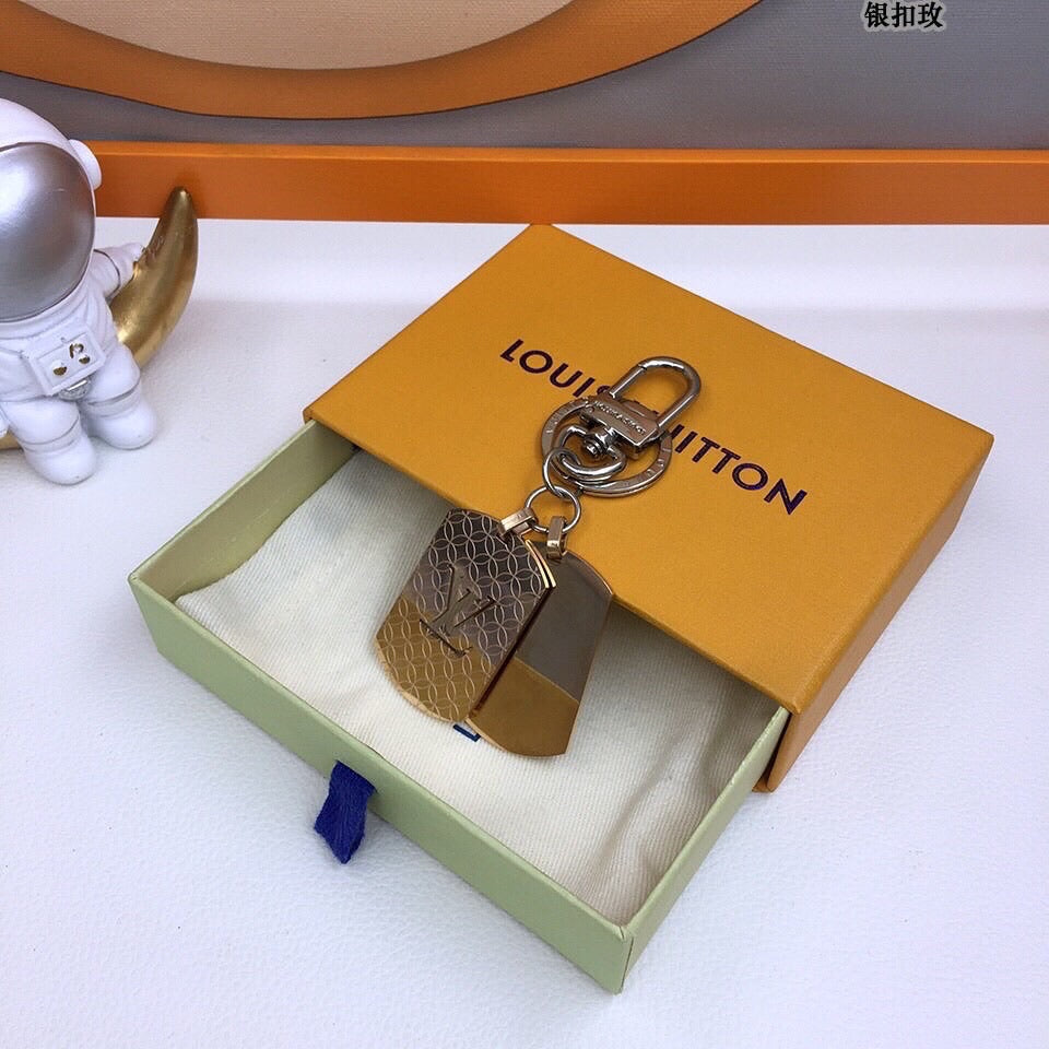 BL - High Quality Keychains LUV 024