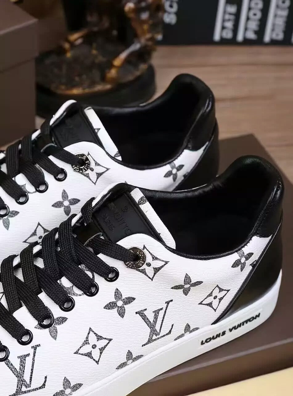 BL - LUV Custom SP Black White Sneaker