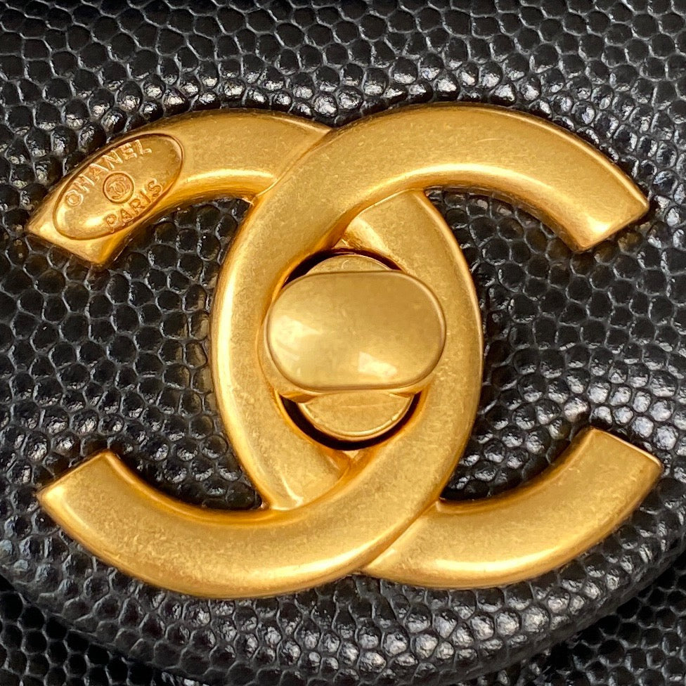 ChanelMini Flap Bag With Top Handle Gold Hardware Black For Women, Women’s Handbags, Shoulder Bags 7.9in/20cm AS2431